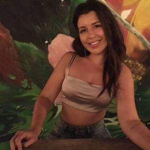 Meet your Posher, Ana